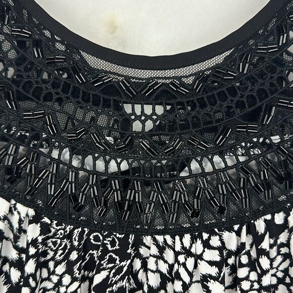 White House Black Market halter Sleeves top with black beaded neckline Sz XS - Picture 3 of 10
